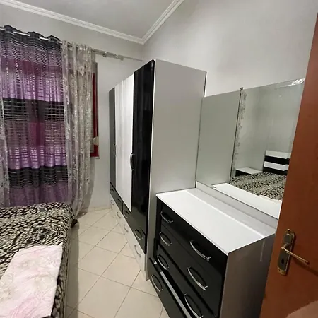Enes House * Kashari